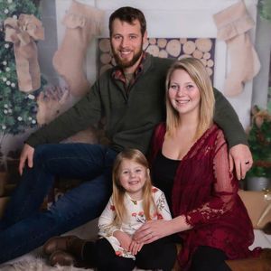 Meet your Posher, Caitlin